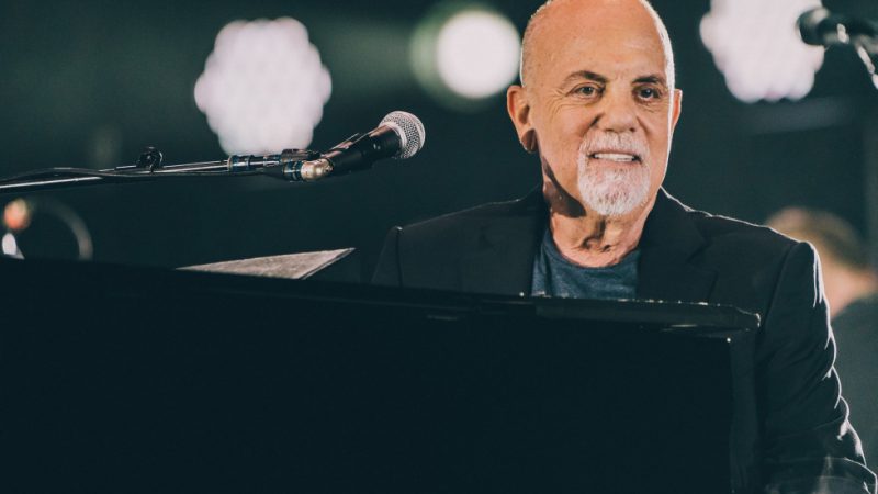 Billy Joel faz o triunfante Houston voltar após o longo tempo